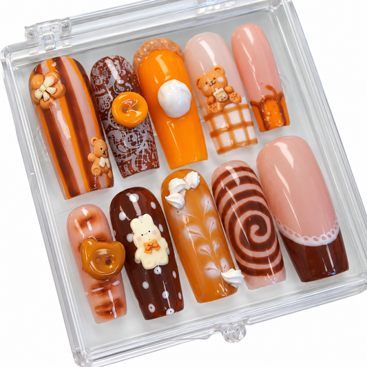 Latte Press-On Nail Set